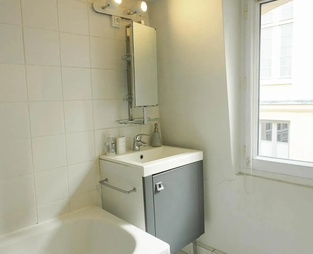Apartment Ile Saint Louis - 1Br - Cityapartmentstay Paris